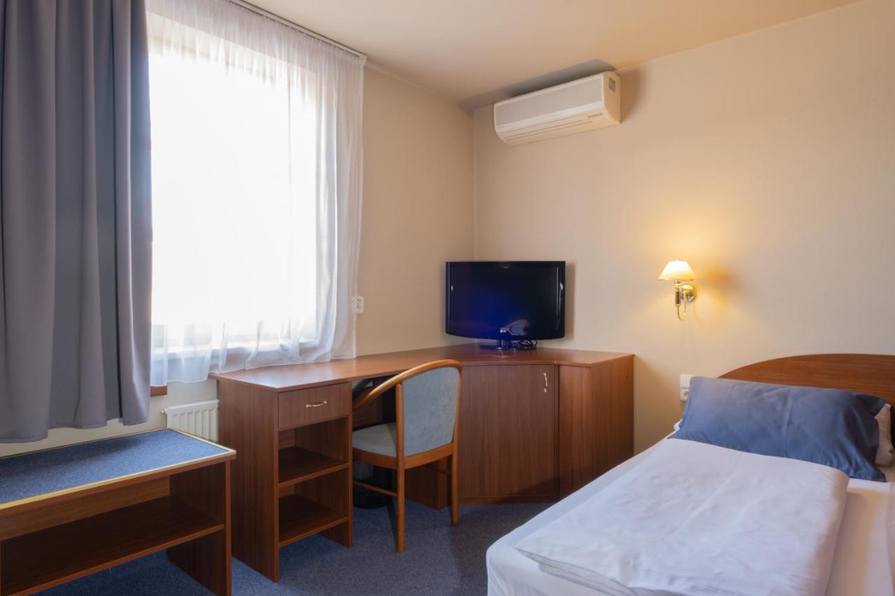 Hotel Mohelnice Eksteriør billede