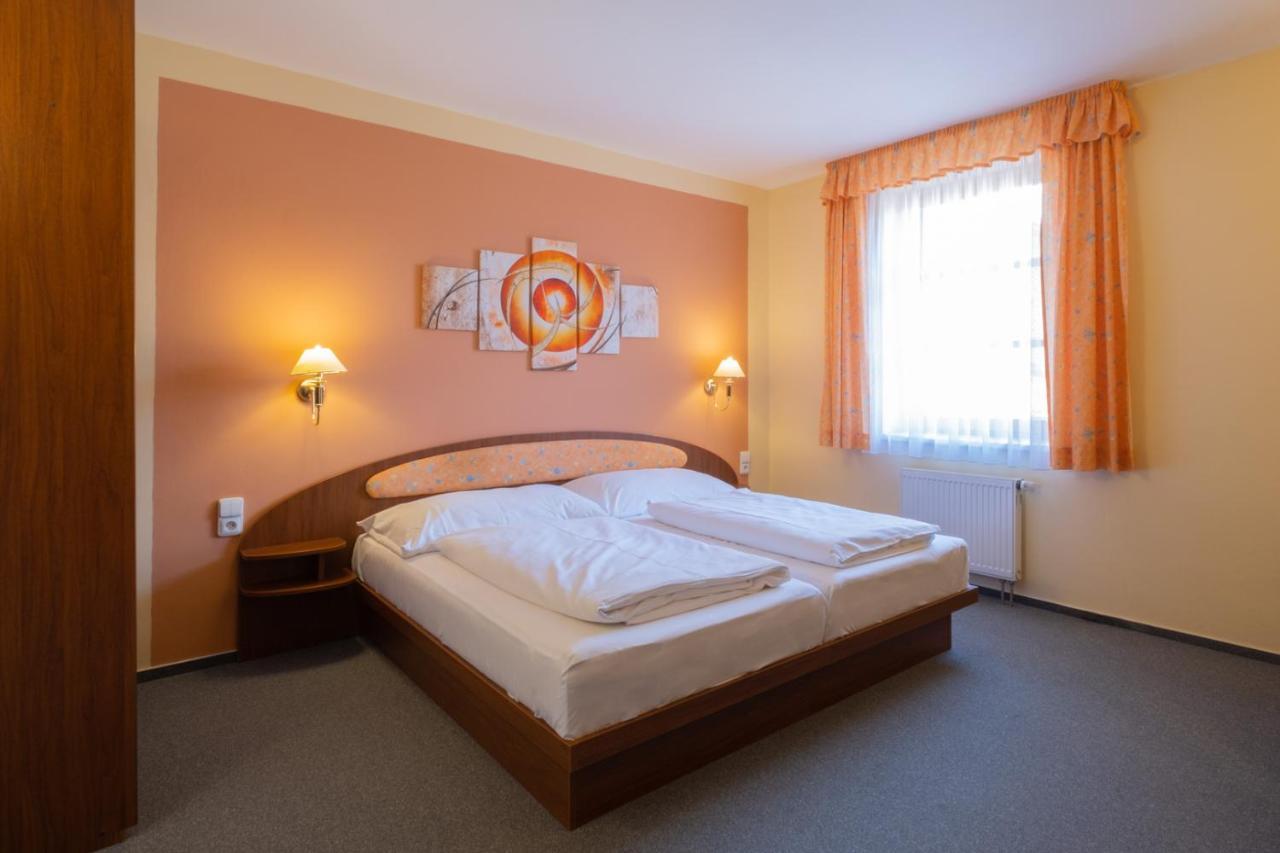 Hotel Mohelnice Eksteriør billede